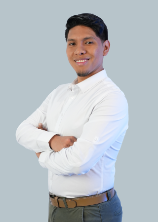 Renzo Torres